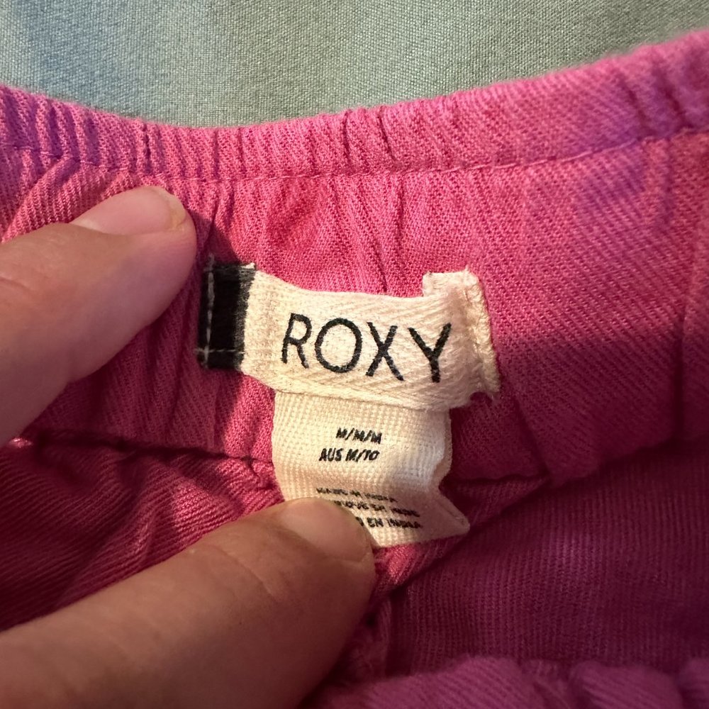 Pink Roxy Shorts - Picture 3 of 3